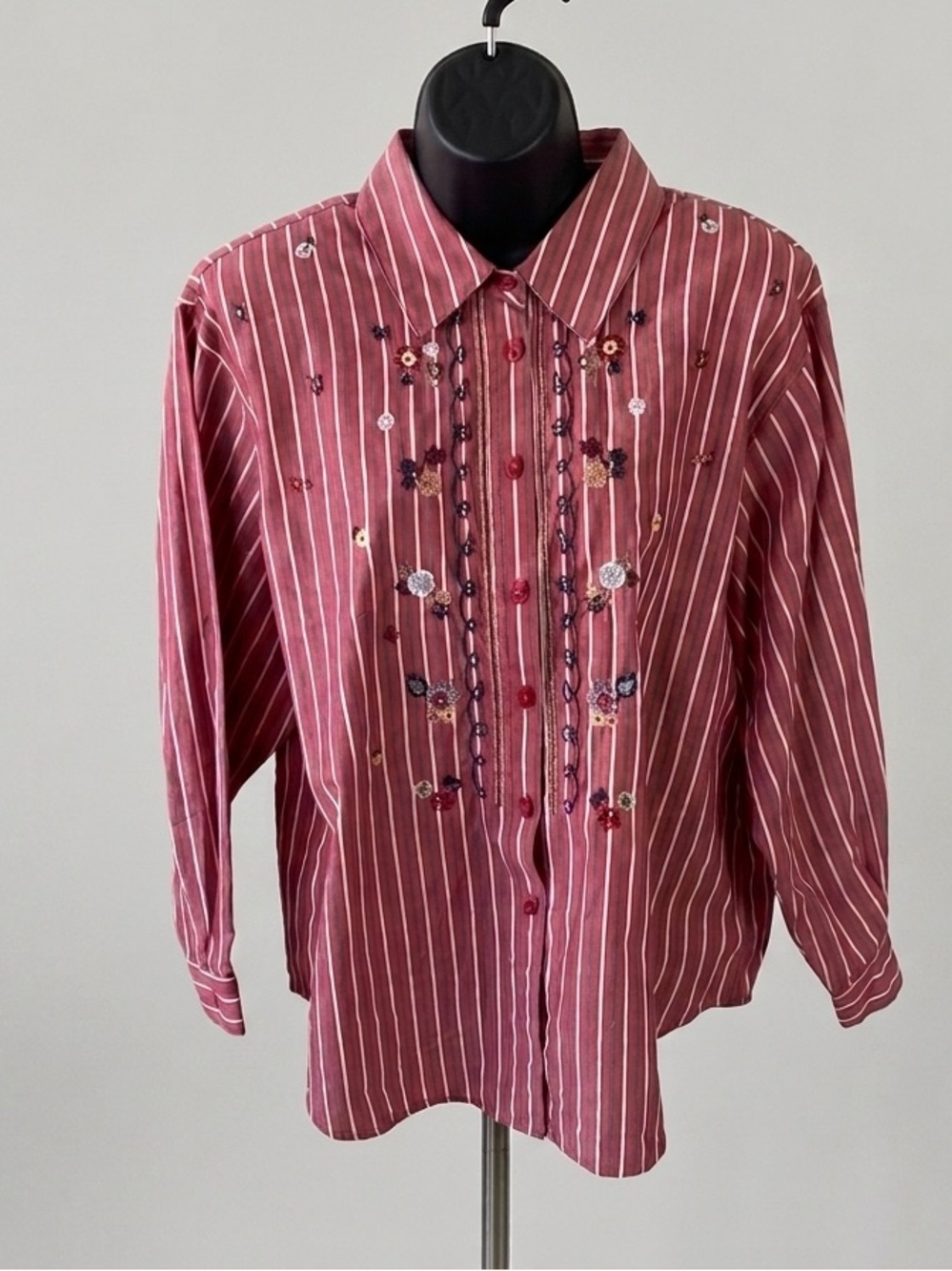 Koret vintage Red Striped Button-Up Blouse with Floral Embroidery